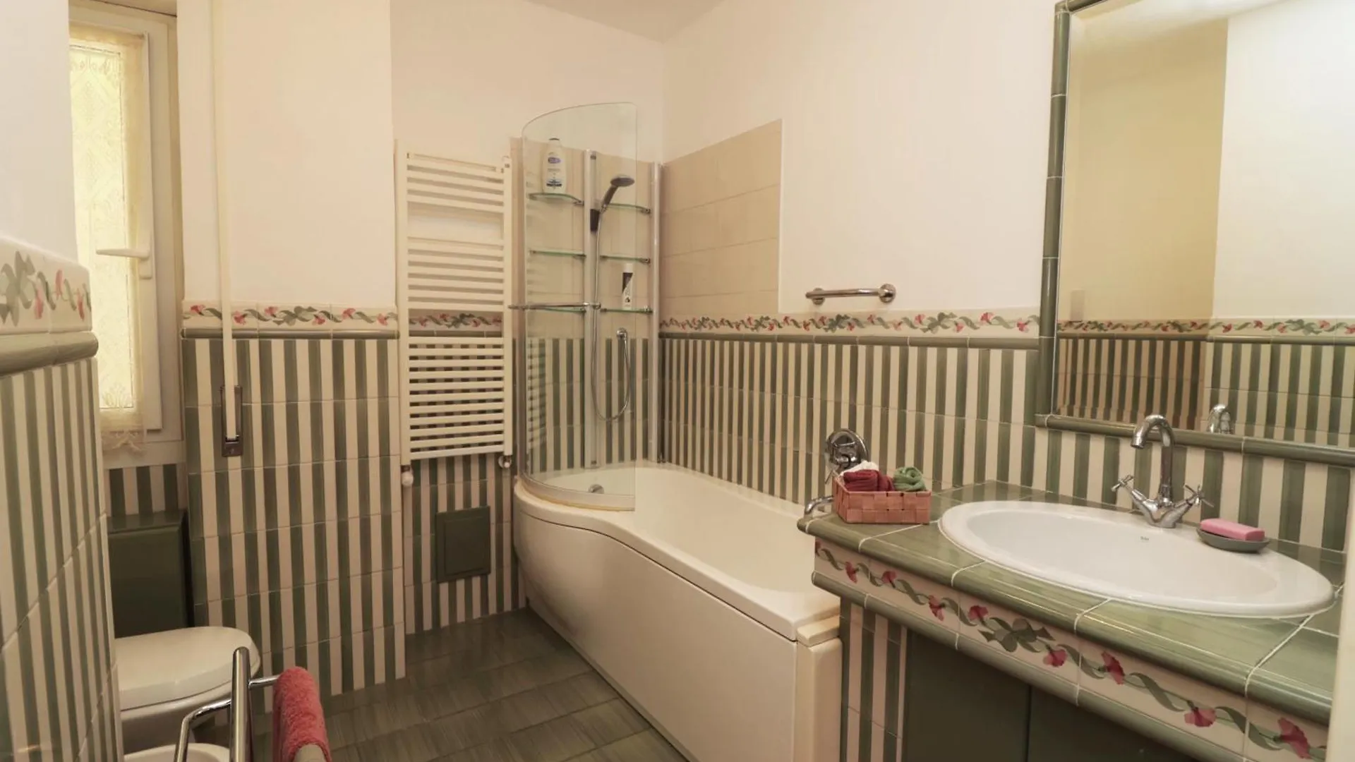 Apartment Luminoso E Accogliente Appartamento Con Giardino - Battistini Rome Italy