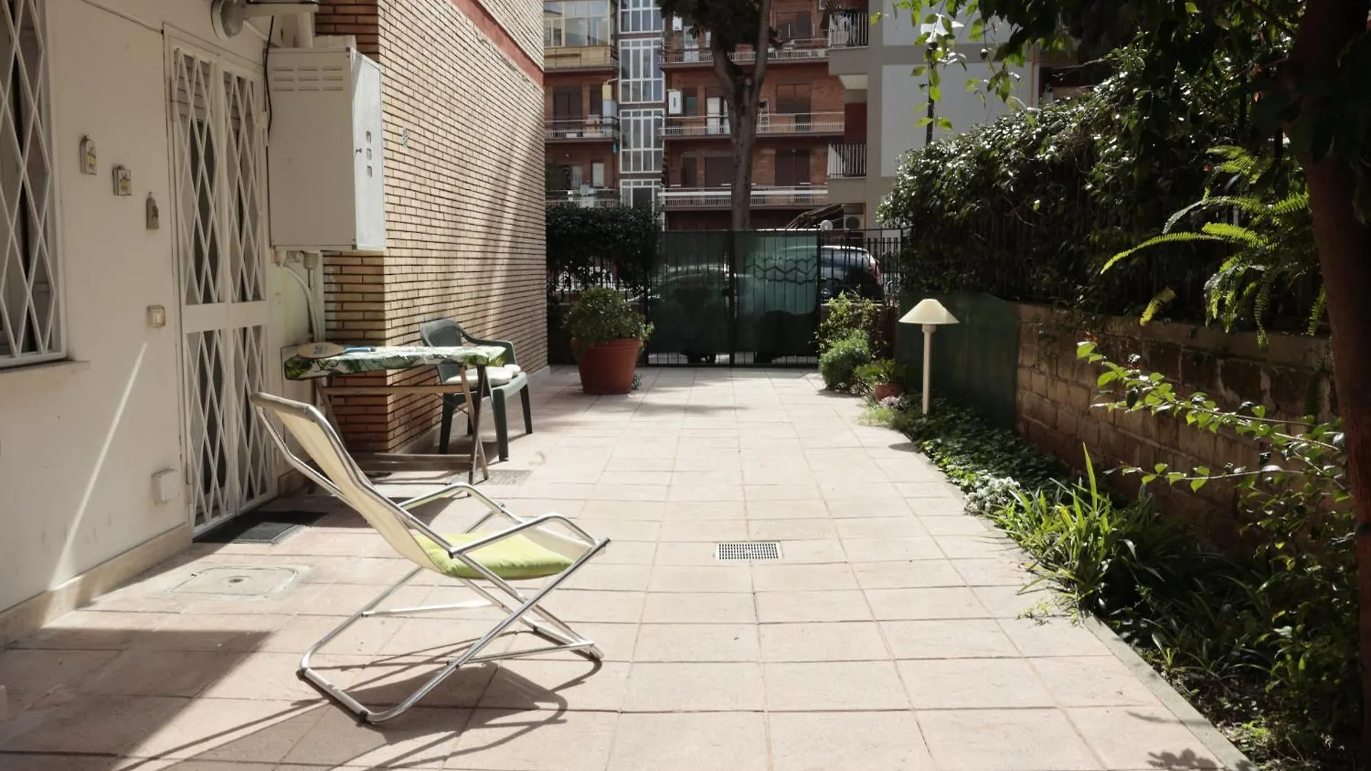 Apartmán Luminoso E Accogliente Appartamento Con Giardino - Battistini Řím